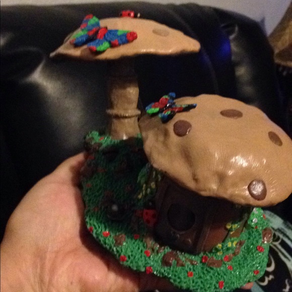 Polymer clay decorated fairy house - Picture 2 of 5